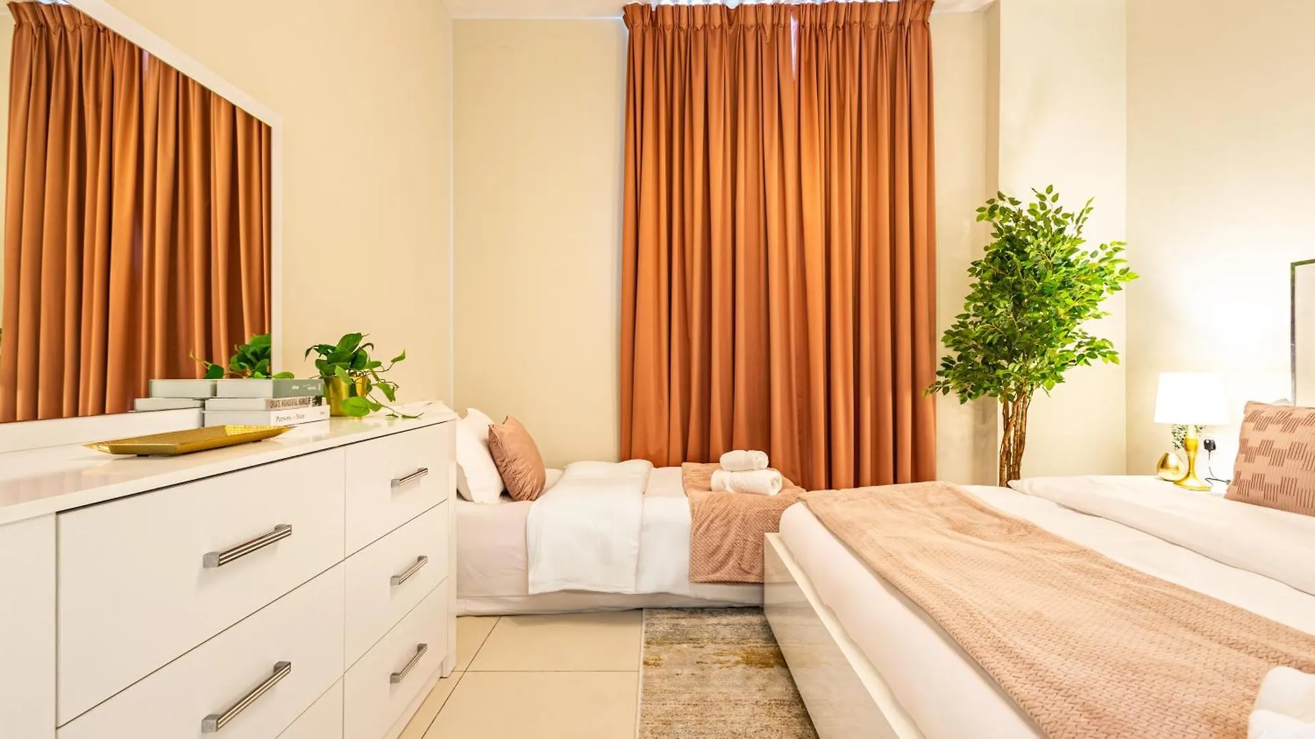 Full Mangrove Views - 5 Min Walk To Beach, Reem Park And Shams Boutik Mall - Modern Building - High Floor Abu Dhabi 0*,  United Arab Emirates